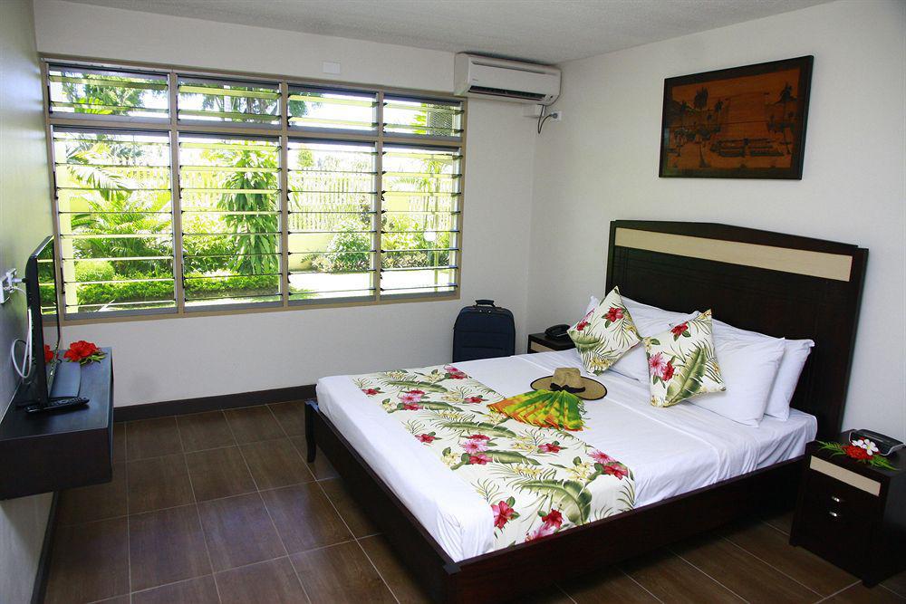 Tokatoka Resort Hotel Nadi Exterior foto